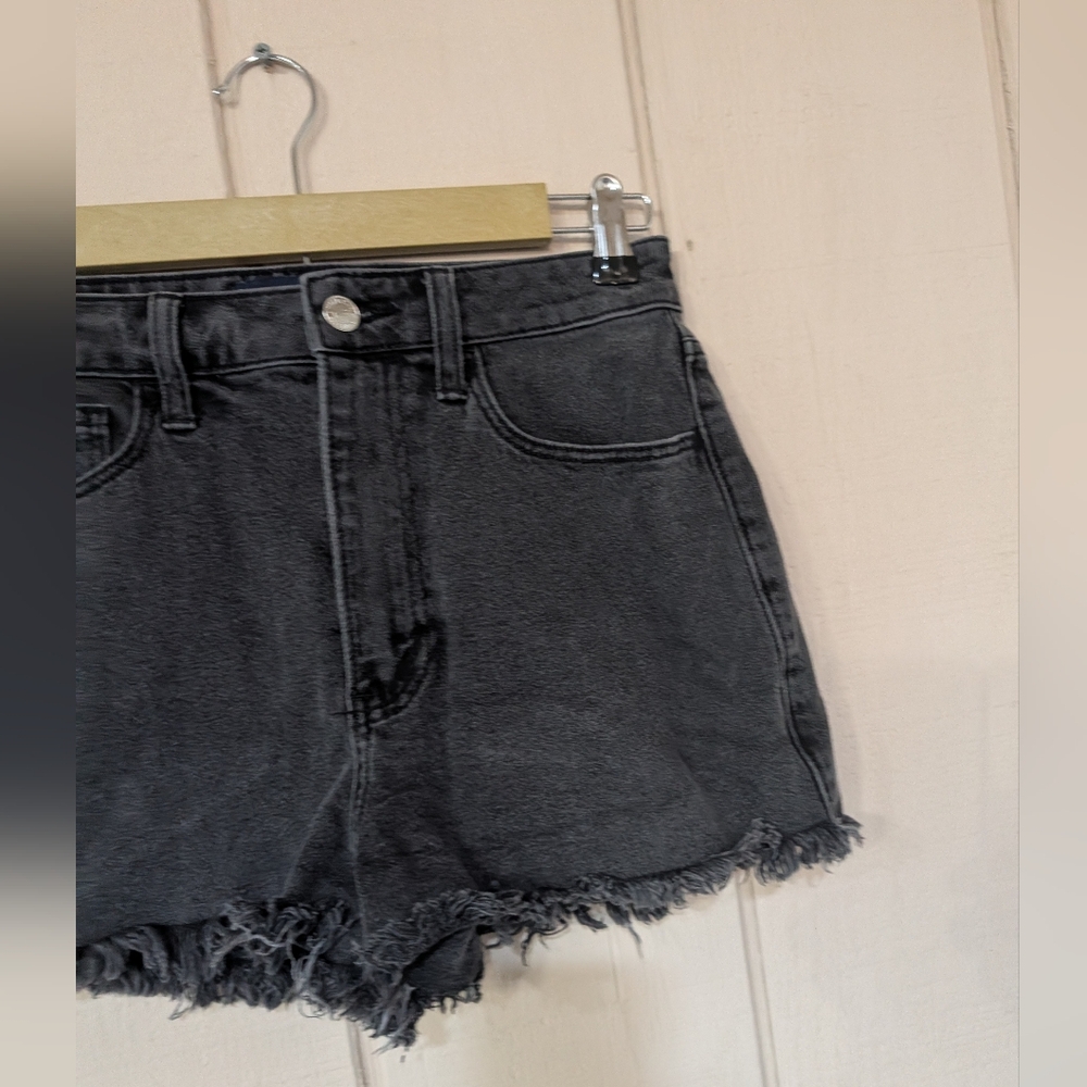 Hollister Ultra High Rise Mom Shorts Distressed Black - Picture 3 of 12